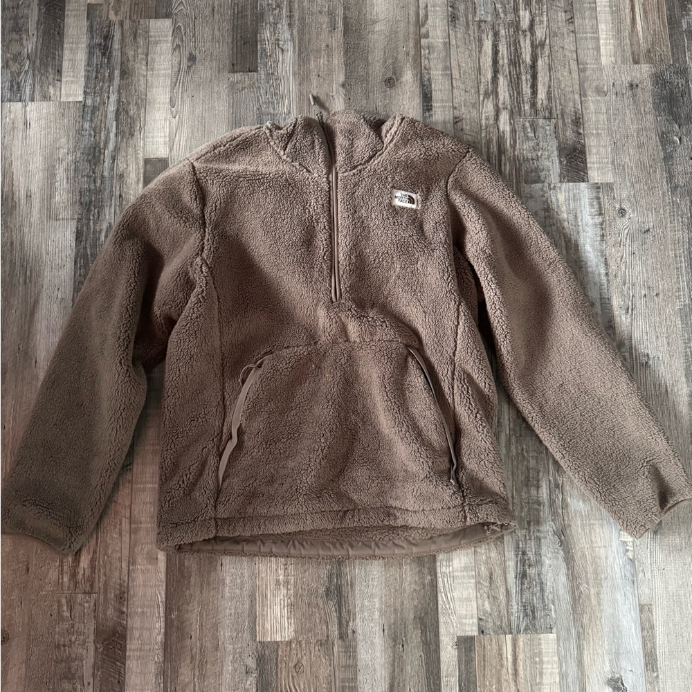 men’s north face fleece!!!